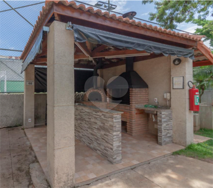 APARTAMENTO em SÃO JOÃO CLÍMACO