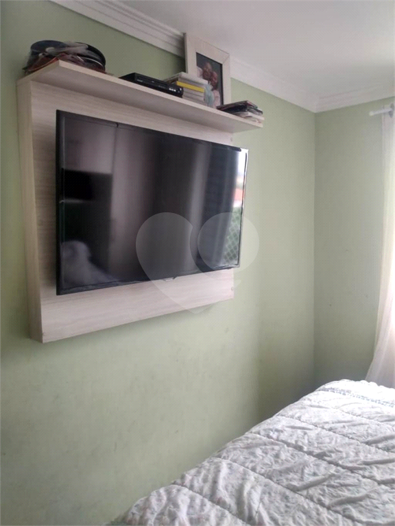 APARTAMENTO em ITAQUERA