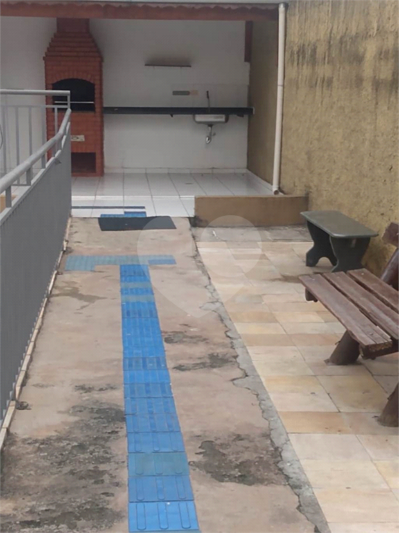 APARTAMENTO em ITAQUERA