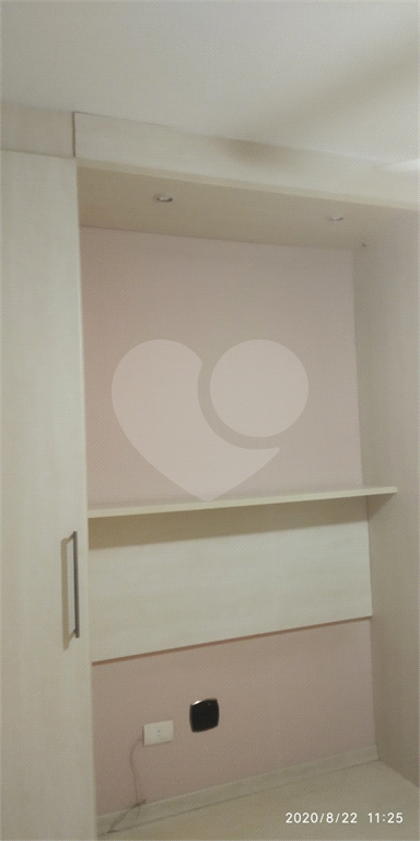 APARTAMENTO em SANTANA