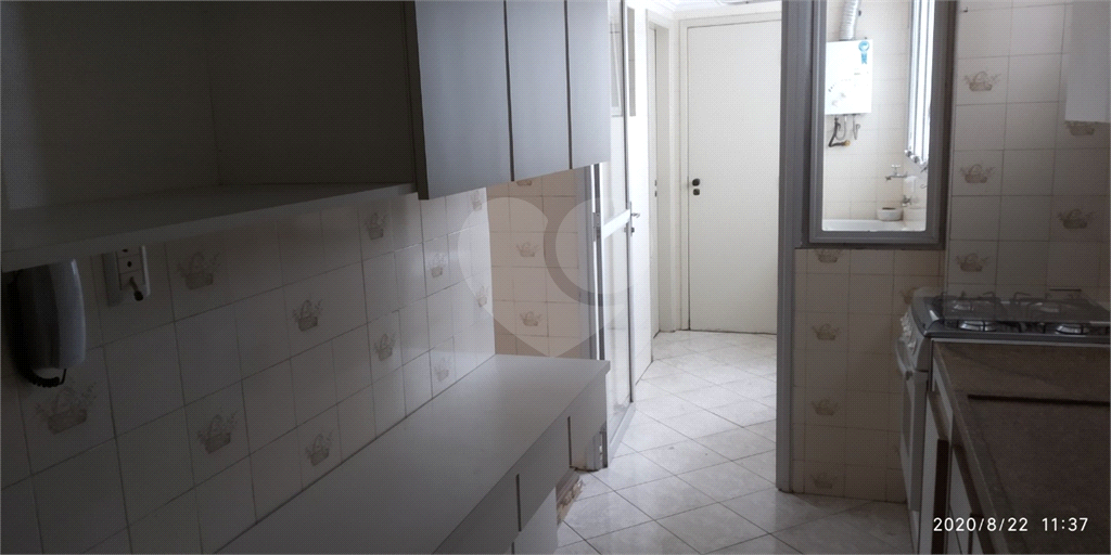 APARTAMENTO em SANTANA