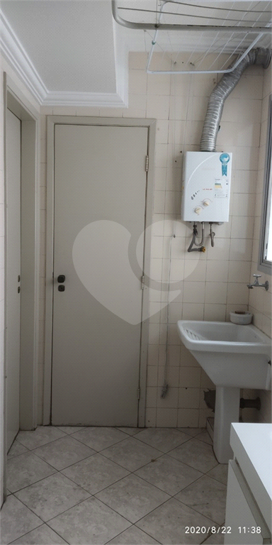 APARTAMENTO em SANTANA