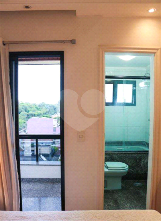 APARTAMENTO em TATUAPÉ