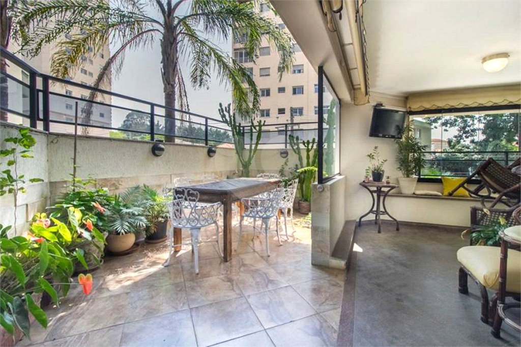 APARTAMENTO em MOOCA