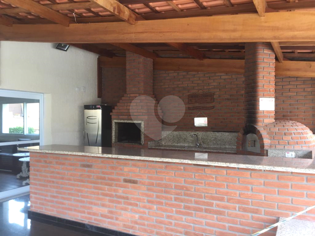 APARTAMENTO em SANTANA
