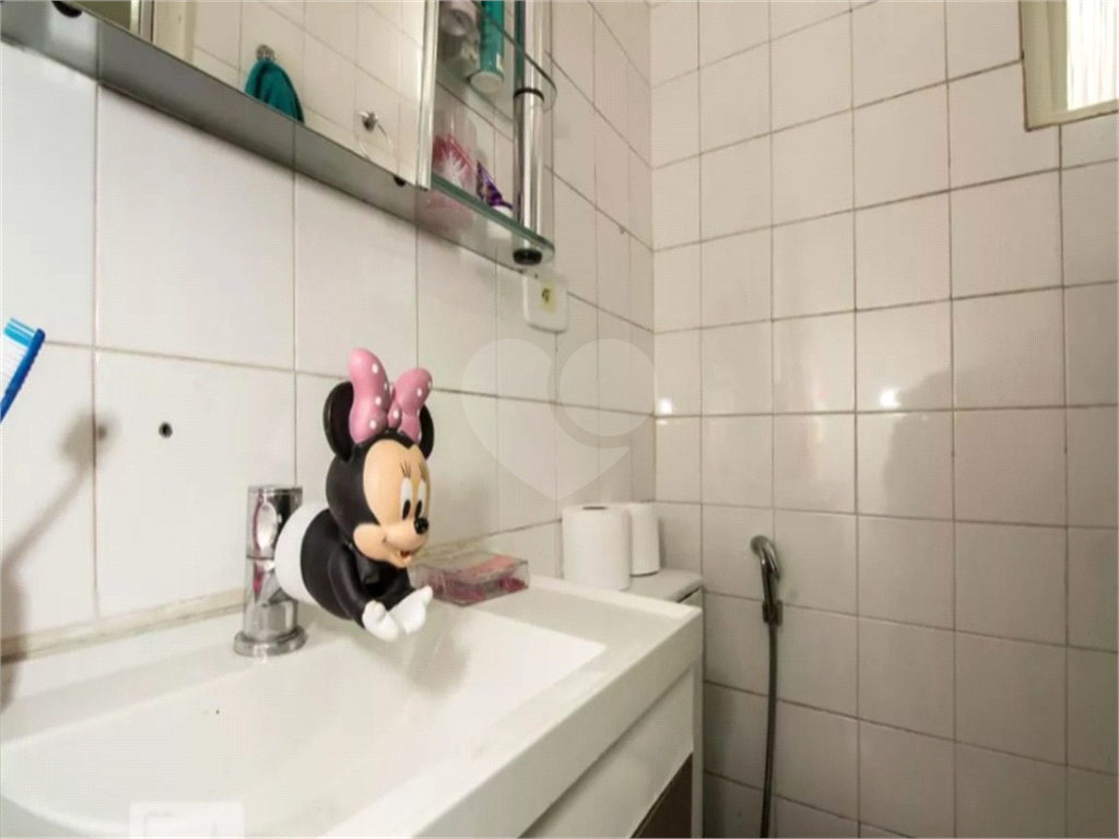 APARTAMENTO em BELA VISTA