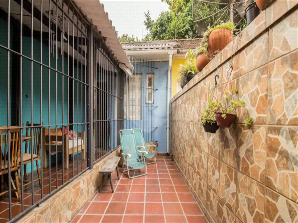 APARTAMENTO em BELA VISTA
