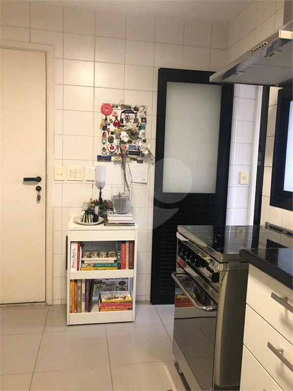 APARTAMENTO em HIGIENÓPOLIS