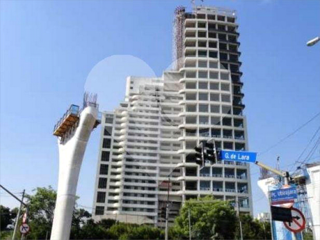 APARTAMENTO em BROOKLIN