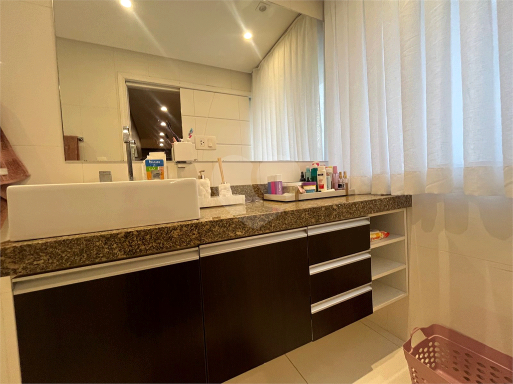 Sobrado em Condominio  Alto  Padrão - Zona Norte - Chacara Francesa