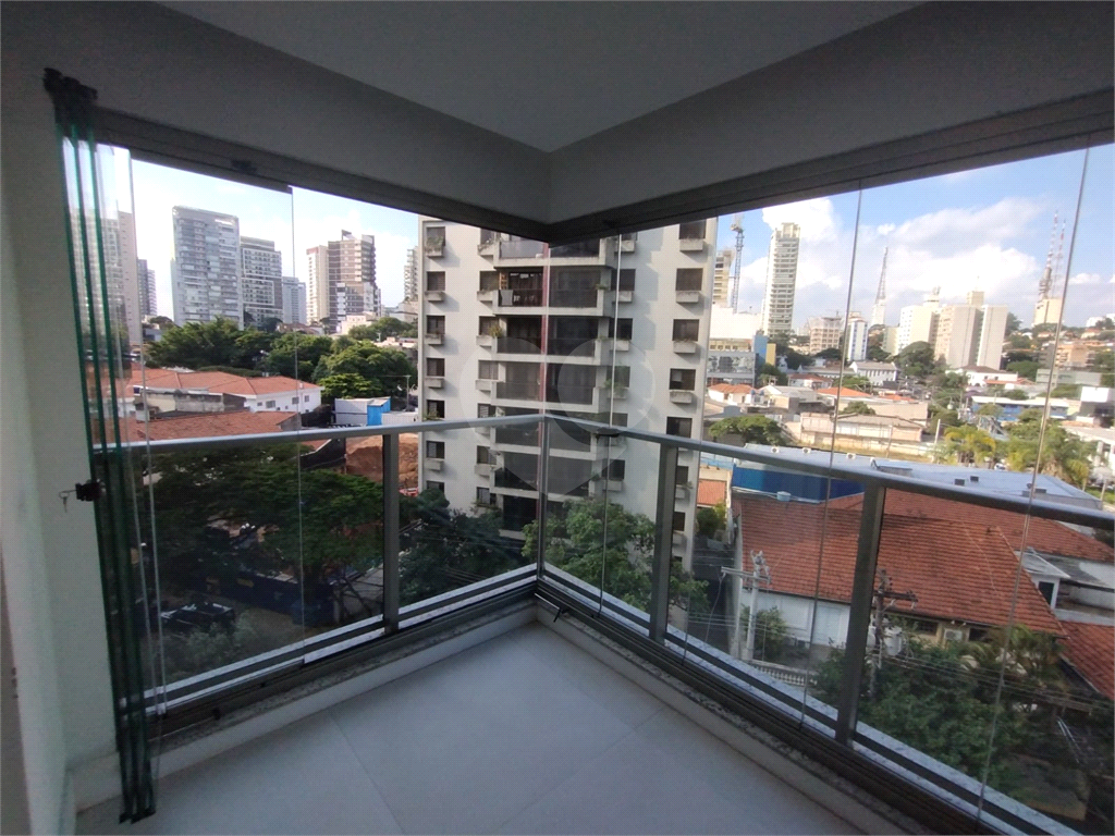 Apartamento para Locação | 2 Quartos (1 suite) | 1 vaga | 70m² na Vila Madalena
