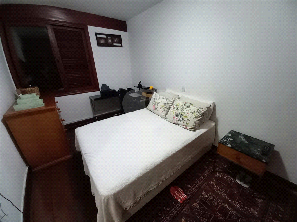lCasa à venda no alto de Santana,  3  quartos , ( 1 suite ), 2 vagas. Próximo a SABESP
