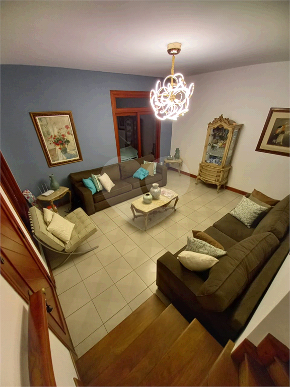lCasa à venda no alto de Santana,  3  quartos , ( 1 suite ), 2 vagas. Próximo a SABESP