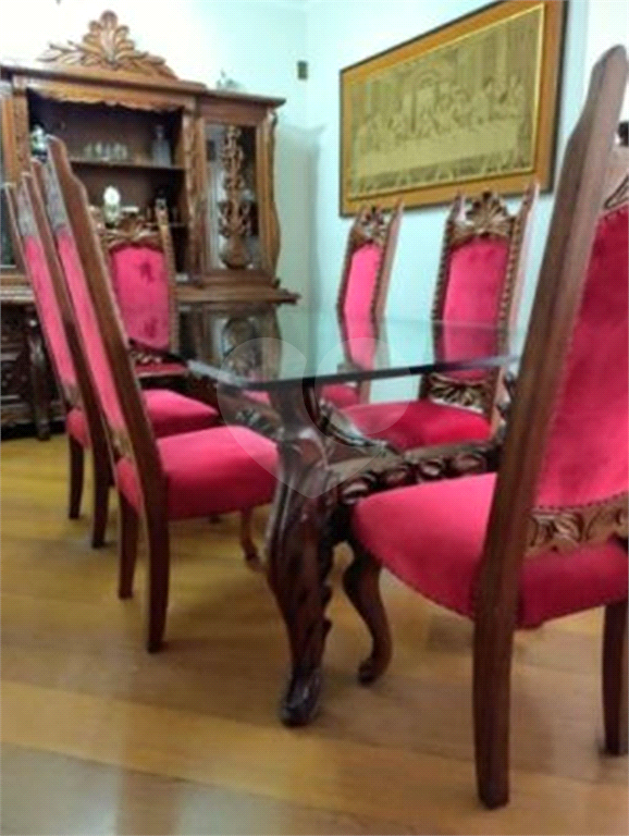 APARTAMENTO em SANTANA