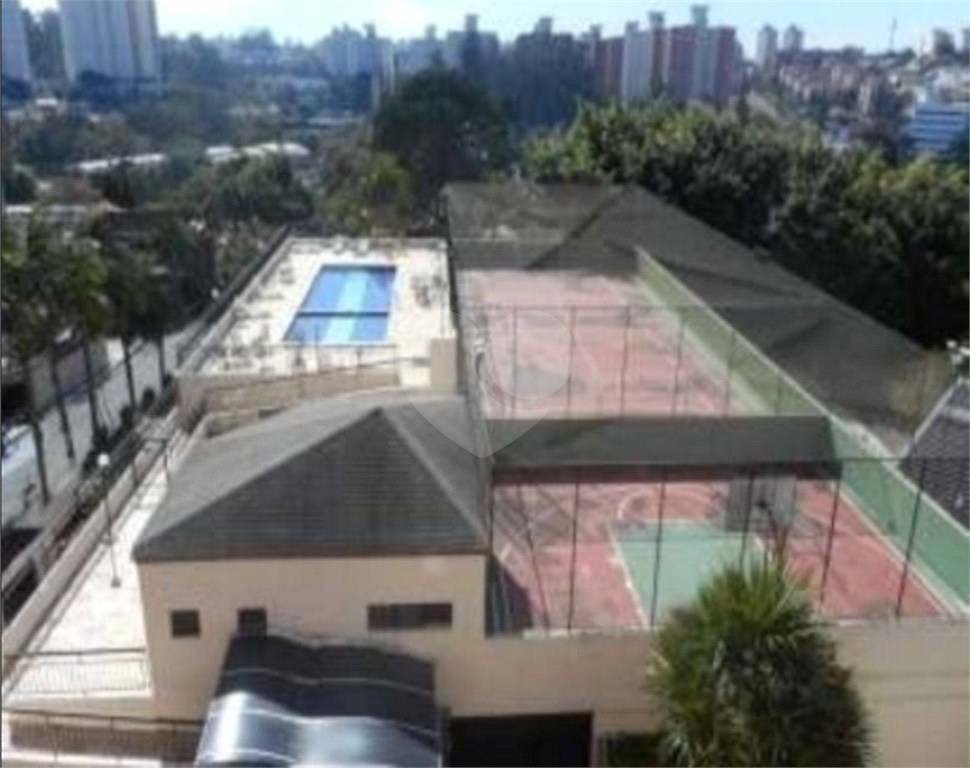 APARTAMENTO em CAMPO GRANDE