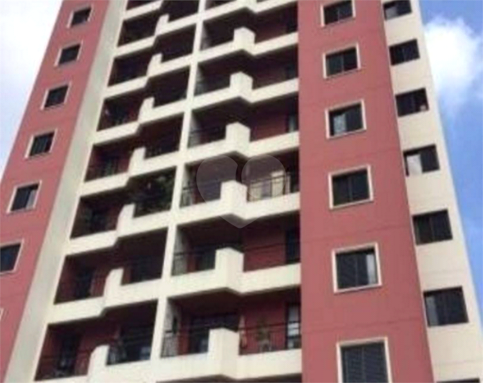 APARTAMENTO em CAMPO GRANDE
