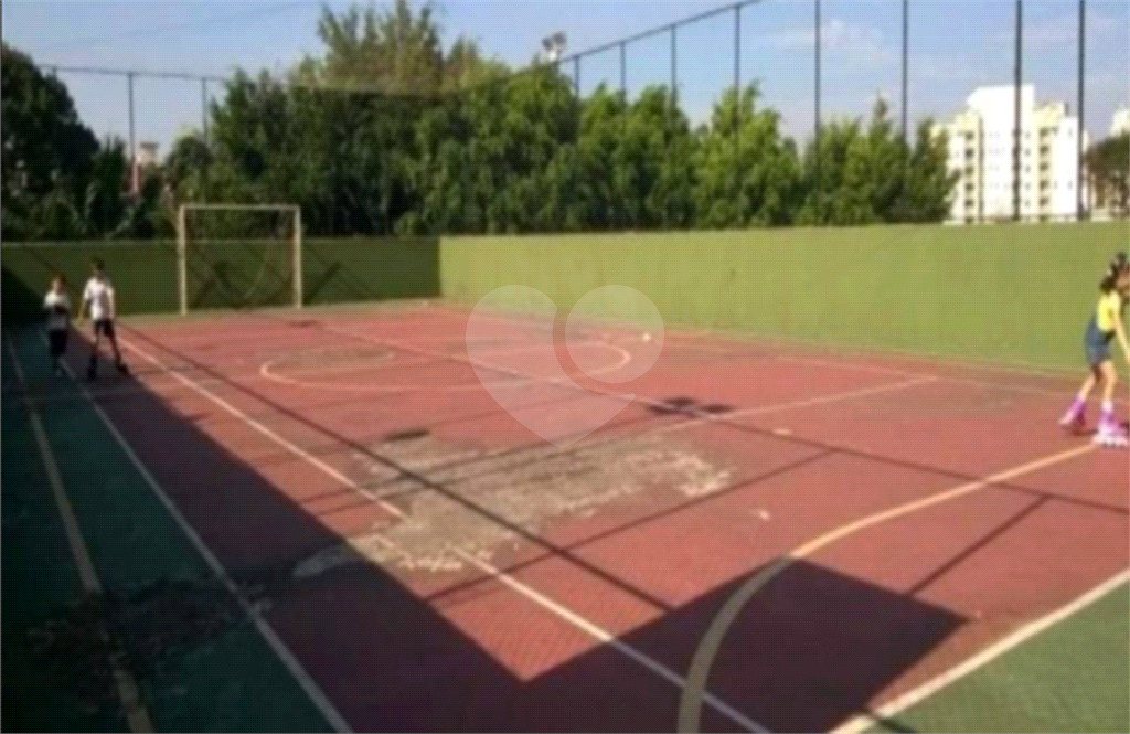 APARTAMENTO em CAMPO GRANDE
