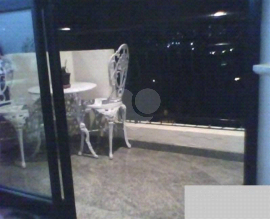 APARTAMENTO em CAMPO GRANDE