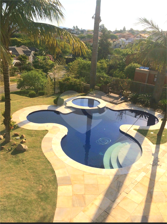 CASA MAGNÍFICA COM PISCINA ALPHAVILLE 4 SUITES TODAS MASTER 