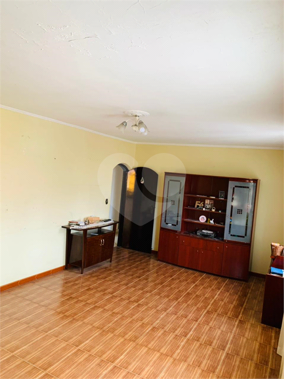 Casa espaçosa no Jardim Tremembé