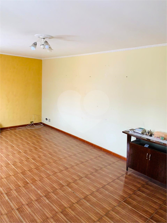 Casa espaçosa no Jardim Tremembé