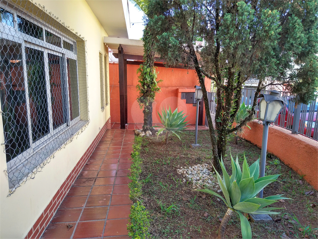 Excelente casa térrea no bairro da Vila Rosália