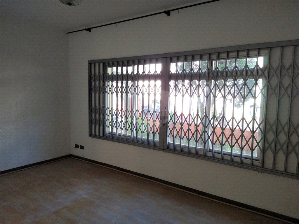Excelente casa térrea no bairro da Vila Rosália