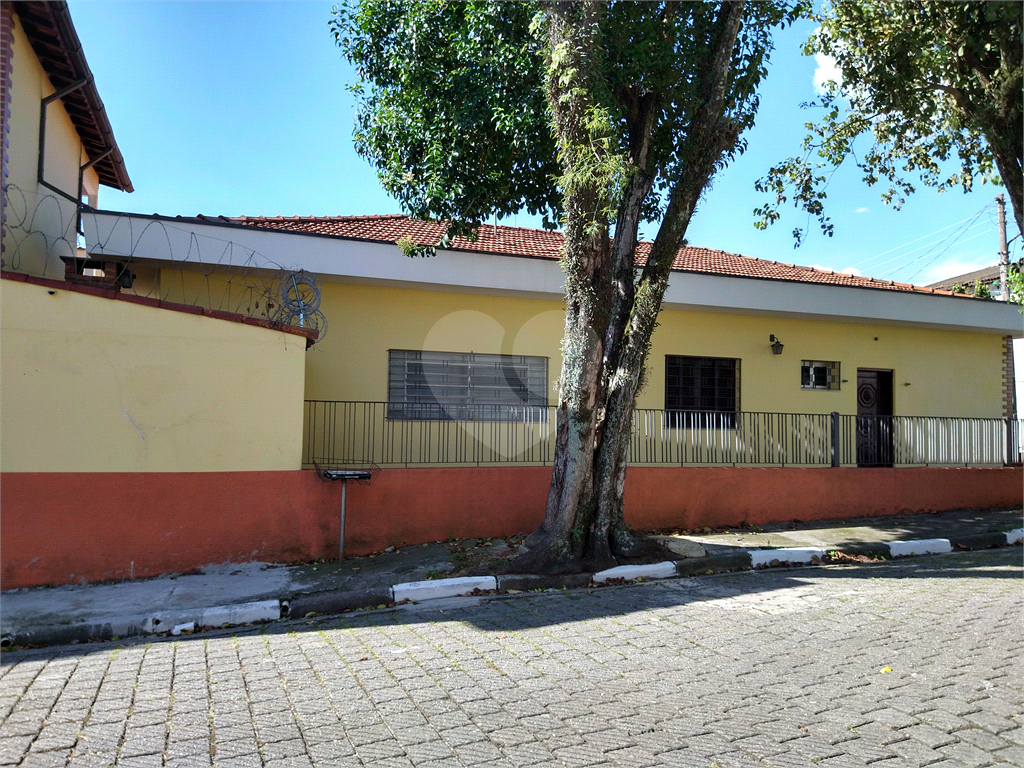 Excelente casa térrea no bairro da Vila Rosália