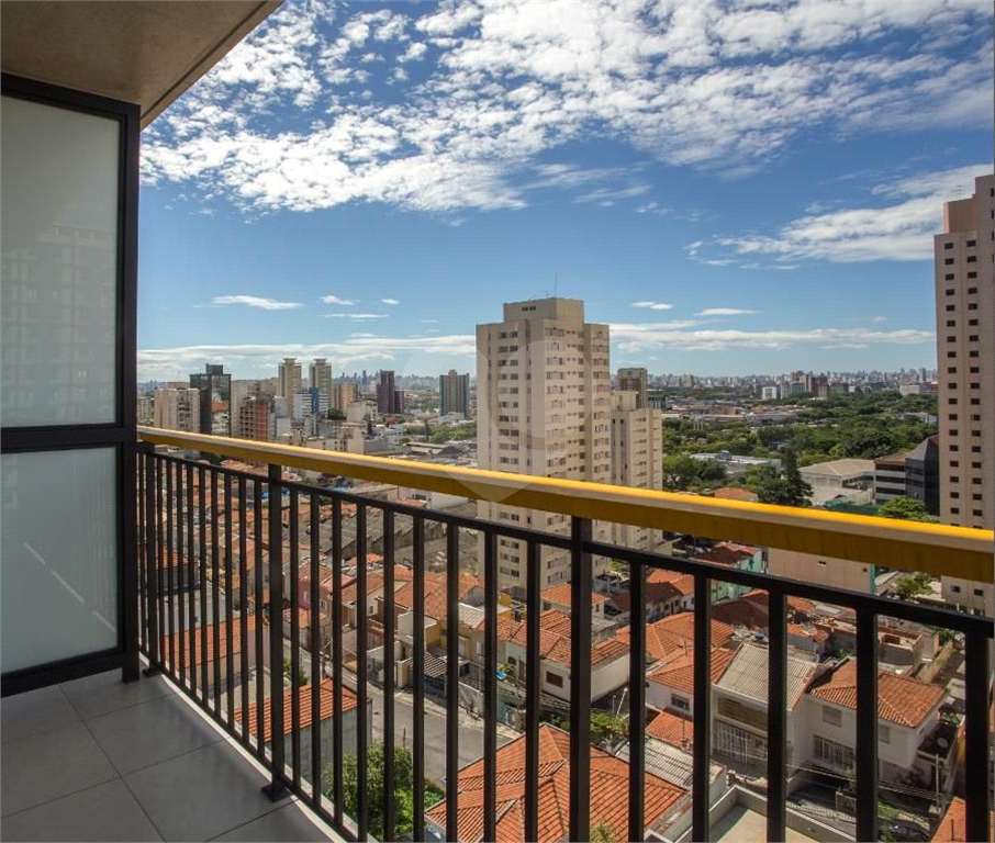 APARTAMENTO em SANTANA