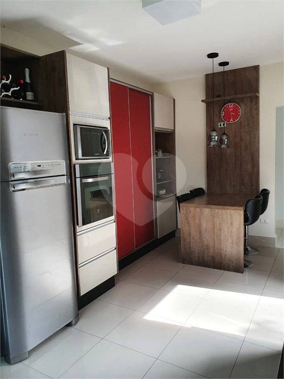 Casa térrea de alto padrão no Jd Floresta