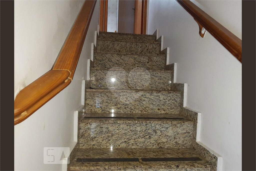 Casa térrea de alto padrão no Jd Floresta
