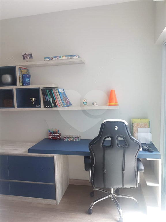 Casa térrea de alto padrão no Jd Floresta