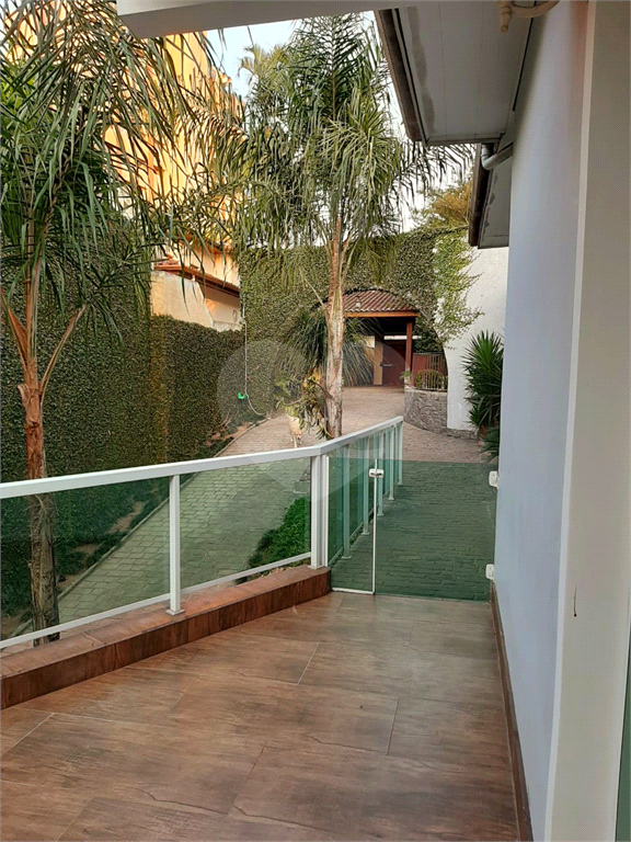 Casa térrea de alto padrão no Jd Floresta