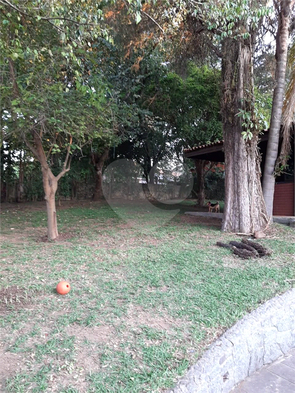 Casa térrea de alto padrão no Jd Floresta