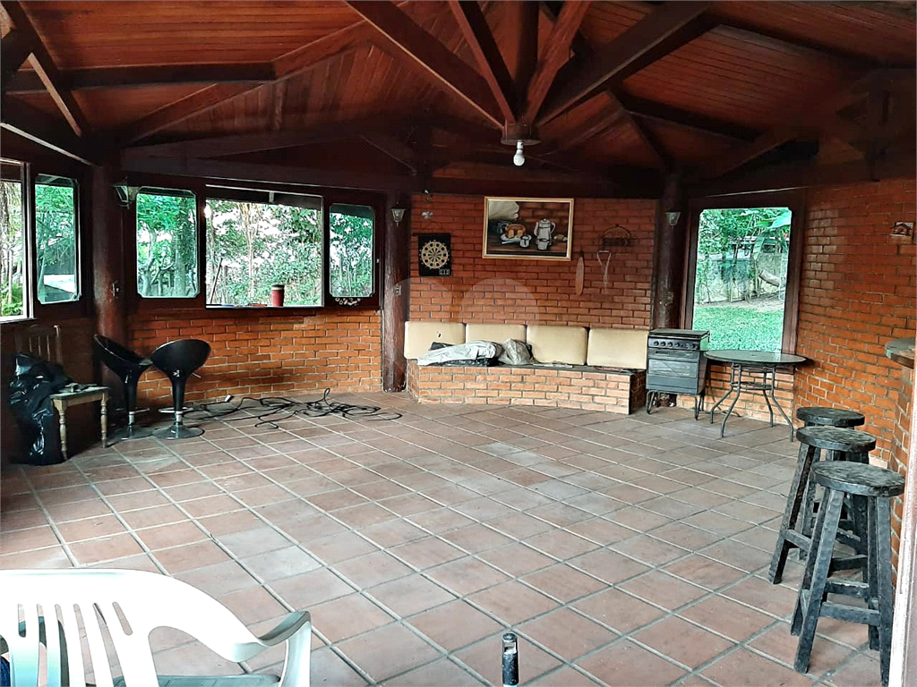 Casa térrea de alto padrão no Jd Floresta