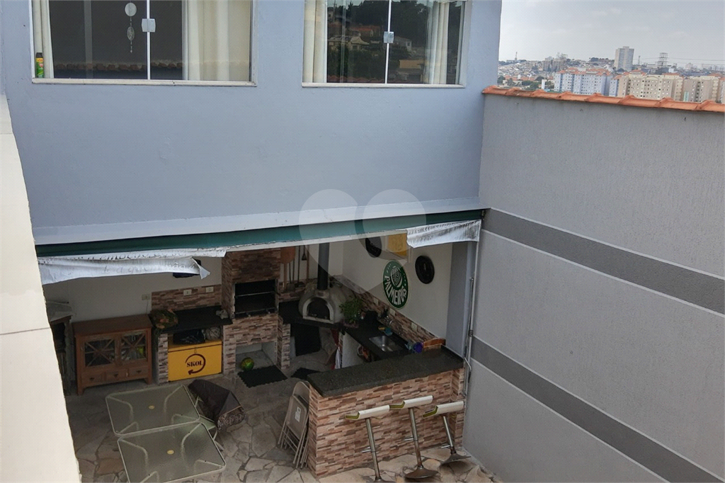 Casa  4 dormitórios, 3 vagas 