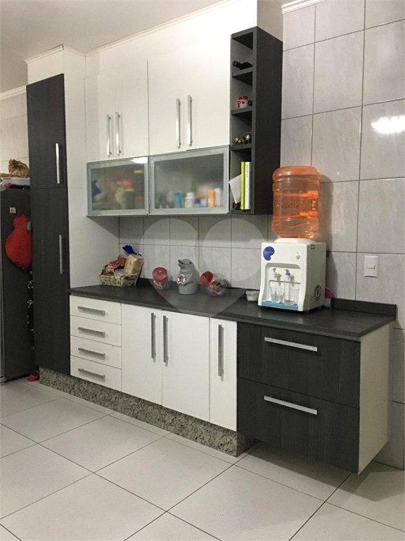 Casa  4 dormitórios, 3 vagas 