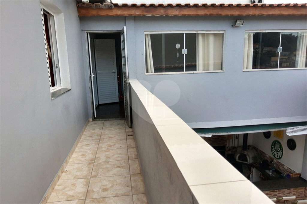 Casa  4 dormitórios, 3 vagas 