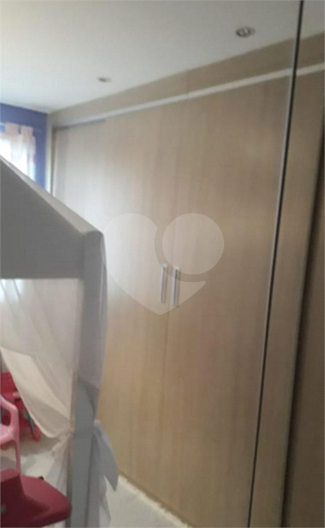 APARTAMENTO em PARQUE NOVO MUNDO