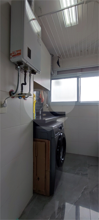 Apartamento para venda. 3 quartos (1 suíte), varanda gourmet, 2 vagas. Santa Teresinha Santana