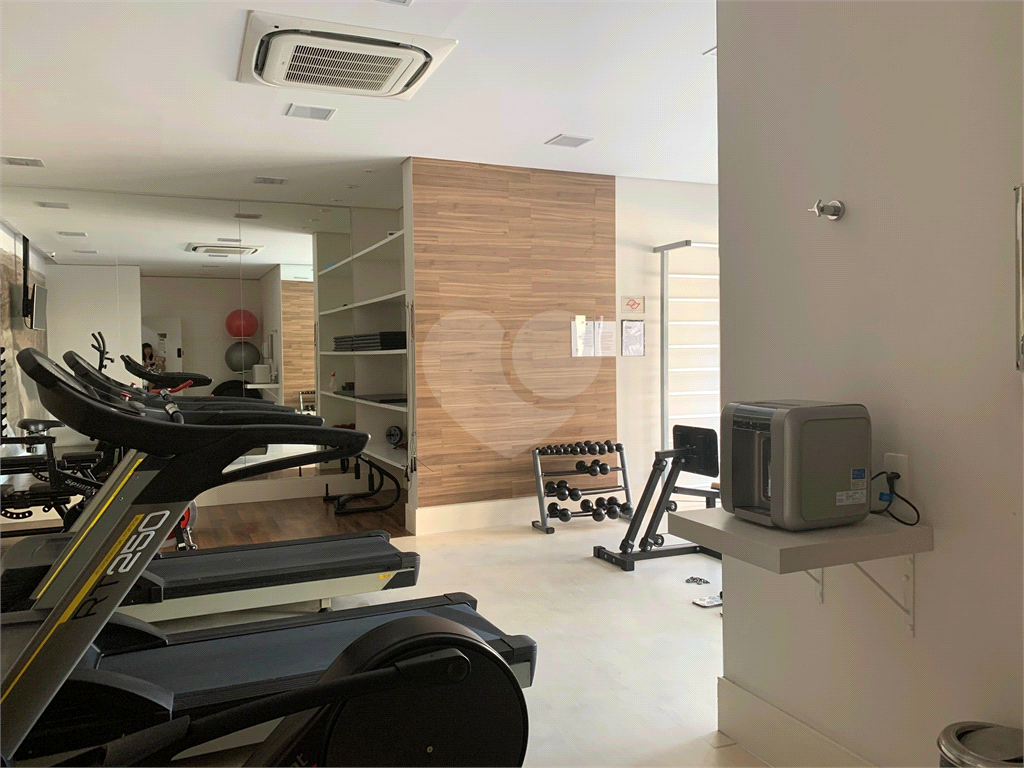 Apartamento para venda. 3 quartos (1 suíte), varanda gourmet, 2 vagas. Santa Teresinha Santana