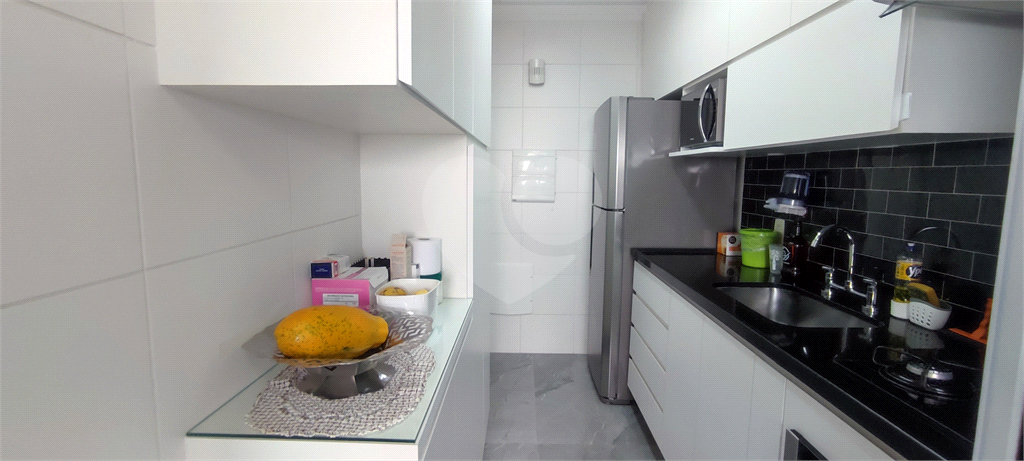 Apartamento para venda. 3 quartos (1 suíte), varanda gourmet, 2 vagas. Santa Teresinha Santana