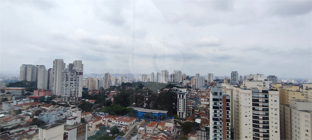 Apartamento para venda. 3 quartos (1 suíte), varanda gourmet, 2 vagas. Santa Teresinha Santana