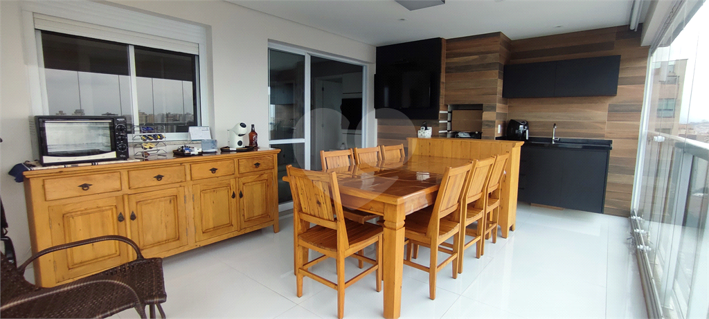 Apartamento para venda. 3 quartos (1 suíte), varanda gourmet, 2 vagas. Santa Teresinha Santana