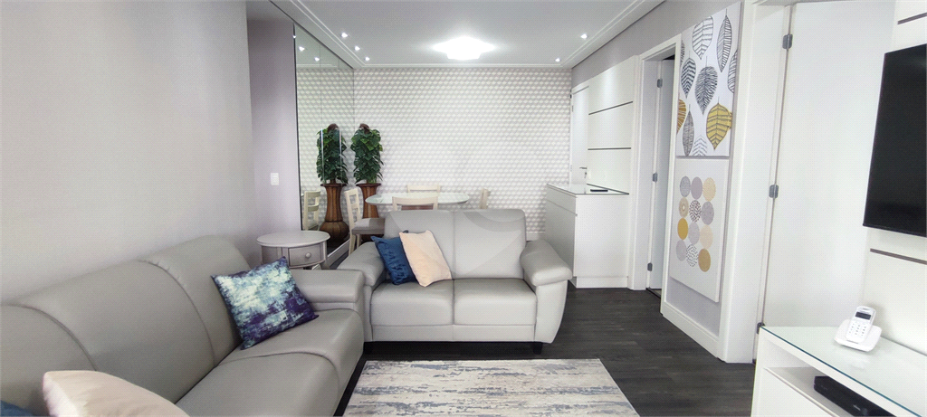 Apartamento para venda. 3 quartos (1 suíte), varanda gourmet, 2 vagas. Santa Teresinha Santana