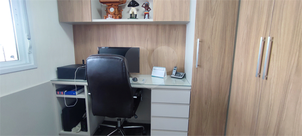 Apartamento para venda. 3 quartos (1 suíte), varanda gourmet, 2 vagas. Santa Teresinha Santana