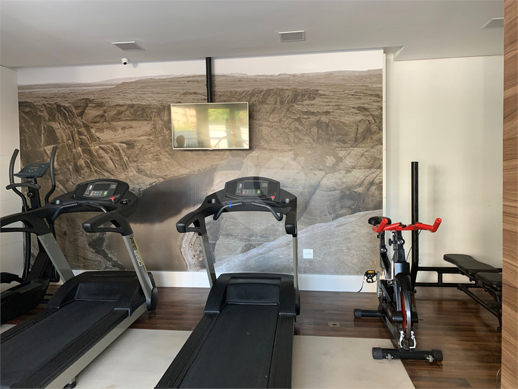 Apartamento para venda. 3 quartos (1 suíte), varanda gourmet, 2 vagas. Santa Teresinha Santana
