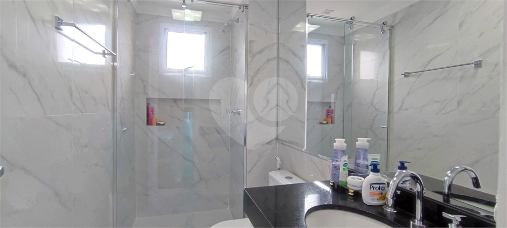 Apartamento para venda. 3 quartos (1 suíte), varanda gourmet, 2 vagas. Santa Teresinha Santana