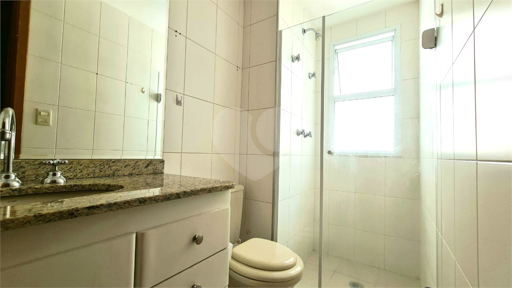 Apartamento reformado e mobiliado 1 dormitório, 1 suíte, 1 vaga em Higienópolis