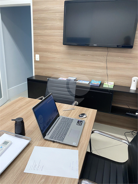 Prédio com arquitetura arrojada - alto padrão,  localização Nobre em Santana, 3 suítes, 5 vagas 